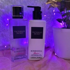 🌸🌸VS BOMBSHELL PARIS BODY MIST & LOTION SET🌸🌸